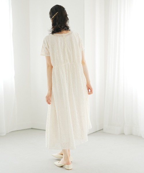 PUAL CE CIN（ピュアルセシン）の「清潔感と品の良さが漂う華やぎレースワンピース（ワンピース・レディース・ブラック/アイボリー・FREE）」の9枚目の写真