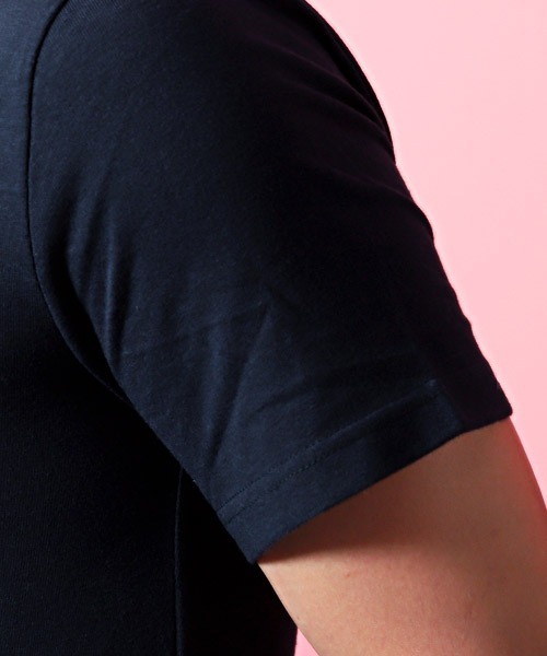 LUXSTYLE(ラグスタイル)の「無地ポケット付きVネック半袖Tシャツ(Tシャツ/カットソー・メンズ・ブラック/ネイビー/グレー/イエロー系その他/ライトピンク/ホワイト/ピンク系その他/カーキ・L/M/XL)」の15枚目の写真