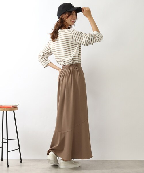 DRESKIP（ドレスキップ）の「◆変形切替ロングマ－メイドスカート（スカート・レディース・ライトブルー/ブラック/サンドベージュ/パープル系・02/03）」の16枚目の写真