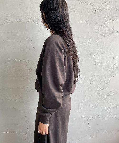 Healthknit（ヘルスニット）の「[HEALTHKNIT/ヘルスニット] 別注 ショート丈 クラシックラグランスリーブスウェット（スウェット・レディース・ブラック/アッシュグレー/ブラウン/パープル/レッド・F）」の21枚目の写真