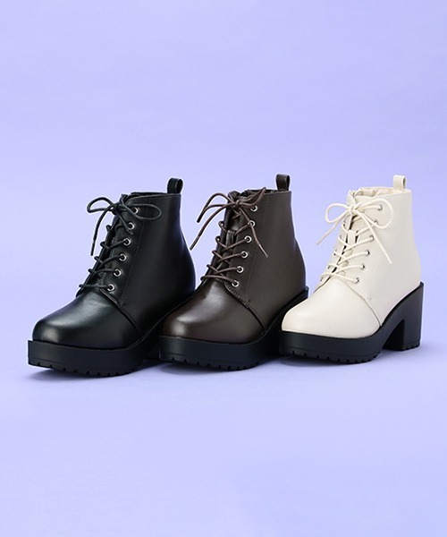 LOVETOXIC（ラブトキシック）の「レースUPショートブーツ（スニーカー・キッズ・アイボリー/ブラック/ブラウン・L/S/M）」の12枚目の写真