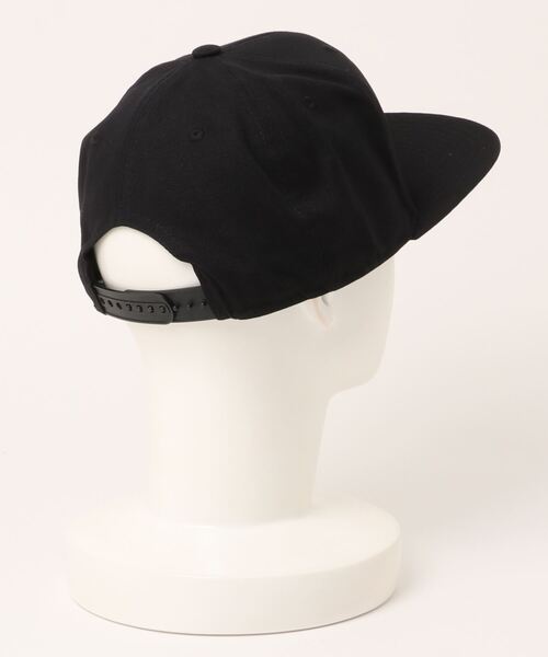 Carhartt WIP（カーハートダブリューアイピー）の「ロゴキャップ Logo Cap（キャップ・メンズ・ブラウン/ブラック・OS）」の3枚目の写真