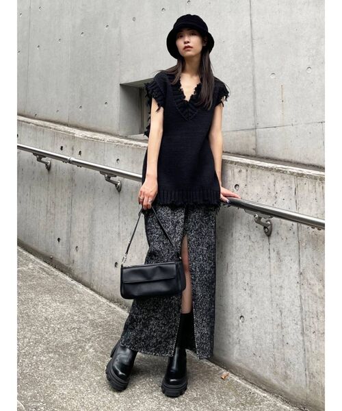 EMODA(エモダ)の「フェイクファーハット(ハット・レディース・ブラック/アイボリー/その他・FREE)」の4枚目の写真