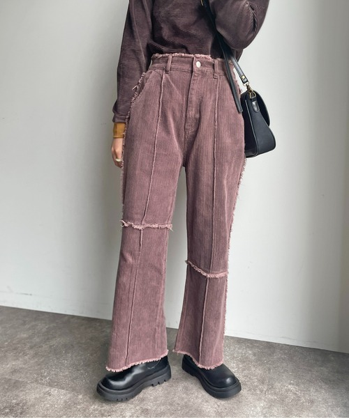 CPCM（シーピーシーエム）の「パッチワークコーデュロイパンツ（その他パンツ・レディース・パープル/ブラウン/グリーン/アイボリー・FREE）」の3枚目の写真