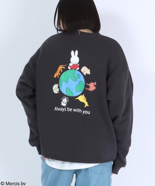 Miffy（ ミッフィー）の「Miffy（ミッフィー）キャラクタープリント裏起毛スウェットトップス/トレーナープルオーバー（スウェット・レディース・ホワイト/ホワイト系その他3/ベージュ系その他2/ブラック系その他2/ホワイト系その他2/ベージュ系その他/ホワイト系その他/ブラック系その他/ブラック系その他3/グレイッシュベージュ・M/L）」の7枚目の写真