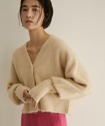 クリアボタンVネックシャギーカーディガン