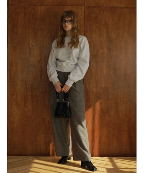 AMAIL（アマイル）の「Marshmallow gama bag（ショルダーバッグ・レディース・アイボリー/ブラック・FREE）」の4枚目の写真