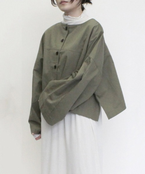 STYLEBLOCK（スタイルブロック）の「綿ツイル前後2WAYオーバーブラウス（シャツ/ブラウス・レディース・オフホワイト/オリーブ/ブラック・M）」の8枚目の写真