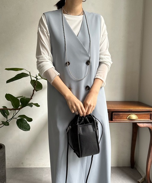 DouDou(ドゥドゥ)の「【WEB限定】2WAYロングジレワンピース(ベスト・レディース・ベージュ/ブルー/ブラック・FREE)」の11枚目の写真