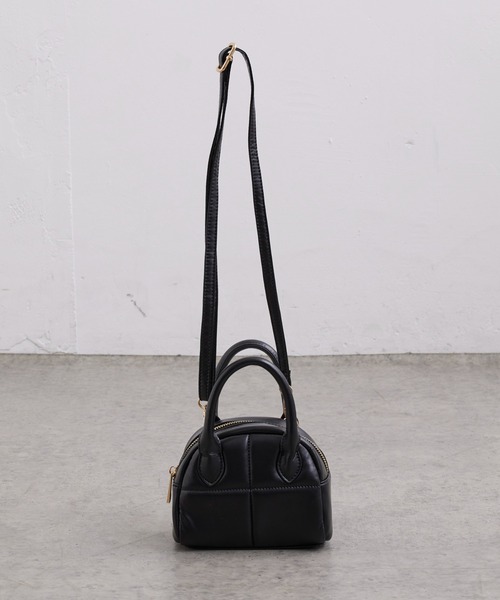 DISCOAT（ディスコート）の「キルティングミニボストンバッグ（ボストンバッグ・レディース・ライトベージュ/シルバー/イエロー/ブラック・FREE）」の6枚目の写真