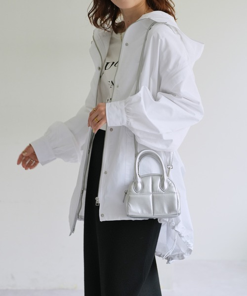 DISCOAT（ディスコート）の「キルティングミニボストンバッグ（ボストンバッグ・レディース・ライトベージュ/シルバー/イエロー/ブラック・FREE）」の15枚目の写真