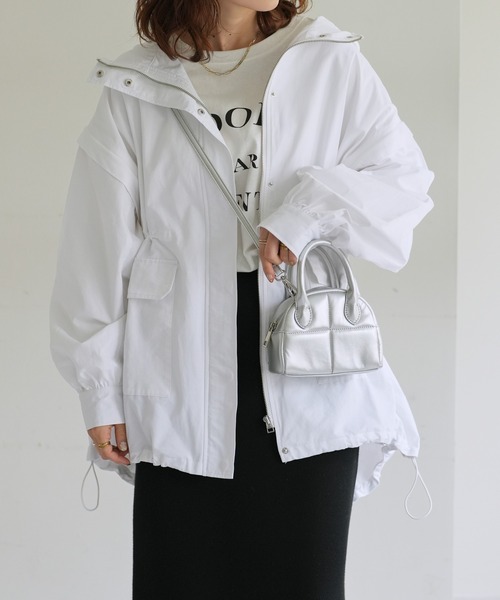 DISCOAT（ディスコート）の「キルティングミニボストンバッグ（ボストンバッグ・レディース・ライトベージュ/シルバー/イエロー/ブラック・FREE）」の17枚目の写真