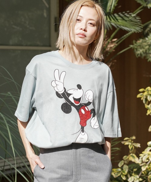 roial(ロイアル)の「DESIGN TEE/ROIAL(ロイアル)半袖Tシャツ(Tシャツ/カットソー・メンズ・ブルー/グリーン/イエロー/チャコールグレー/ホワイト・LARGE/MEDIUM/X-LARGE/SMALL)」の4枚目の写真