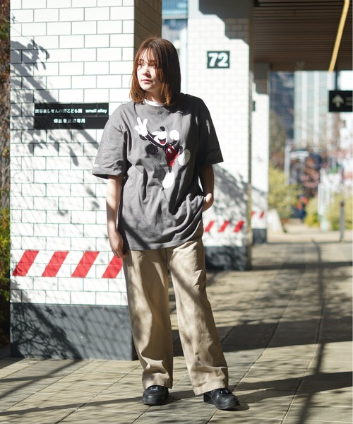 roial(ロイアル)の「DESIGN TEE/ROIAL(ロイアル)半袖Tシャツ(Tシャツ/カットソー・メンズ・ブルー/グリーン/イエロー/チャコールグレー/ホワイト・LARGE/MEDIUM/X-LARGE/SMALL)」の7枚目の写真
