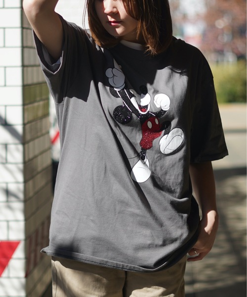 roial(ロイアル)の「DESIGN TEE/ROIAL(ロイアル)半袖Tシャツ(Tシャツ/カットソー・メンズ・ブルー/グリーン/イエロー/チャコールグレー/ホワイト・LARGE/MEDIUM/X-LARGE/SMALL)」の6枚目の写真