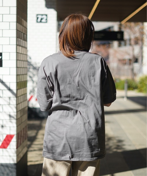 roial(ロイアル)の「DESIGN TEE/ROIAL(ロイアル)半袖Tシャツ(Tシャツ/カットソー・メンズ・ブルー/グリーン/イエロー/チャコールグレー/ホワイト・LARGE/MEDIUM/X-LARGE/SMALL)」の17枚目の写真