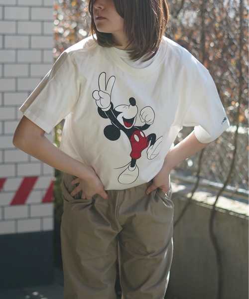 roial(ロイアル)の「DESIGN TEE/ROIAL(ロイアル)半袖Tシャツ(Tシャツ/カットソー・メンズ・ブルー/グリーン/イエロー/チャコールグレー/ホワイト・LARGE/MEDIUM/X-LARGE/SMALL)」の13枚目の写真