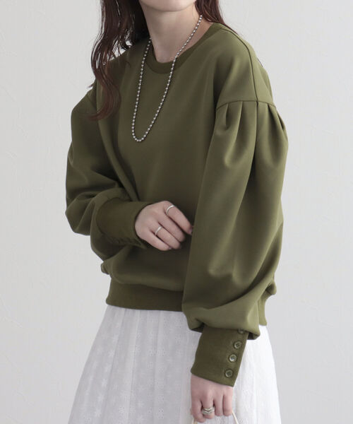 fredy emue（フレディエミュ）の「ボリュームスリーブプルオーバー（Tシャツ/カットソー・レディース・オフホワイト/カーキ/ブラック・38）」の22枚目の写真