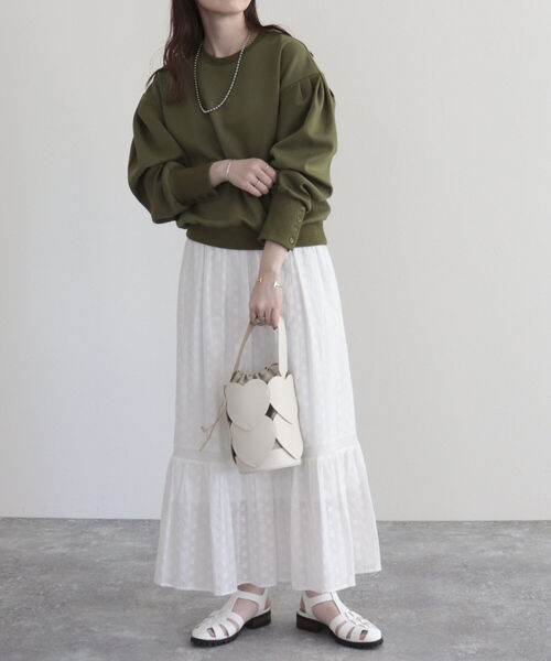 fredy emue（フレディエミュ）の「ボリュームスリーブプルオーバー（Tシャツ/カットソー・レディース・オフホワイト/カーキ/ブラック・38）」の19枚目の写真