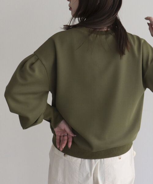 fredy emue（フレディエミュ）の「ボリュームスリーブプルオーバー（Tシャツ/カットソー・レディース・オフホワイト/カーキ/ブラック・38）」の20枚目の写真