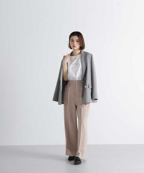 NATURAL BEAUTY BASIC(ナチュラルビューティーベーシック)の「ダブルブレストボクシージャケット(テーラードジャケット・レディース・ベージュ系その他/グレー系その他・SMALL/MEDIUM)」の18枚目の写真