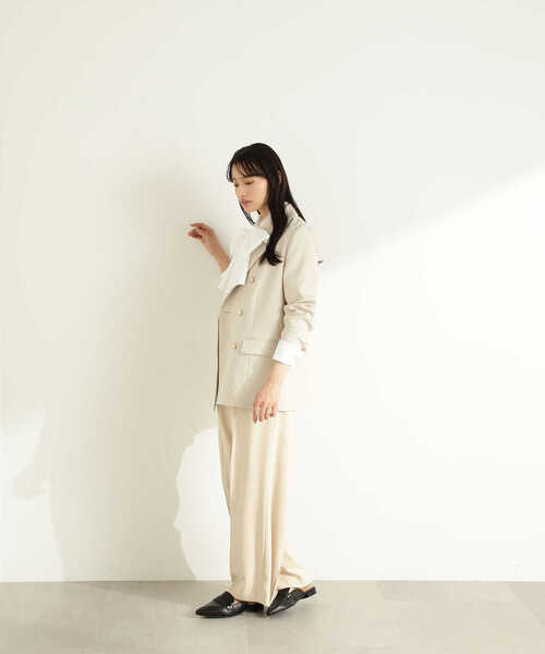 NATURAL BEAUTY BASIC(ナチュラルビューティーベーシック)の「ダブルブレストボクシージャケット(テーラードジャケット・レディース・ベージュ系その他/グレー系その他・SMALL/MEDIUM)」の13枚目の写真