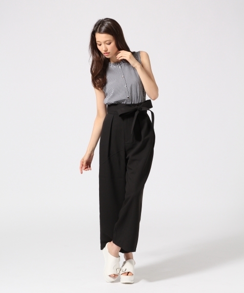 HARE（ハレ）の「フトベルトワイドタックパンツ(HARE)（スラックス・レディース・ブラック/グレー/インディゴブルー・FREE）」の13枚目の写真