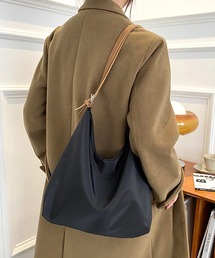 シンプルワンショルダーバッグ
