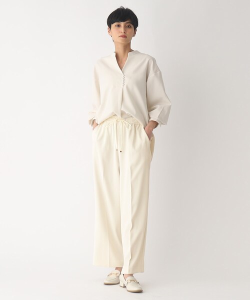 OPAQUE.CLIP（オペークドットクリップ）の「◆ストレッチイージーワイドパンツ【美脚シルエット】（その他パンツ・レディース・オフホワイト/ライトグレー/ベージュ/ブラック・34/36/38/40/42）」の9枚目の写真