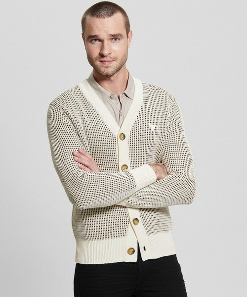 Guess(ゲス)の「Eco Tom Cardigan(カーディガン/ボレロ・メンズ・ベージュ・X-LARGE/MEDIUM/LARGE/SMALL)」の3枚目の写真