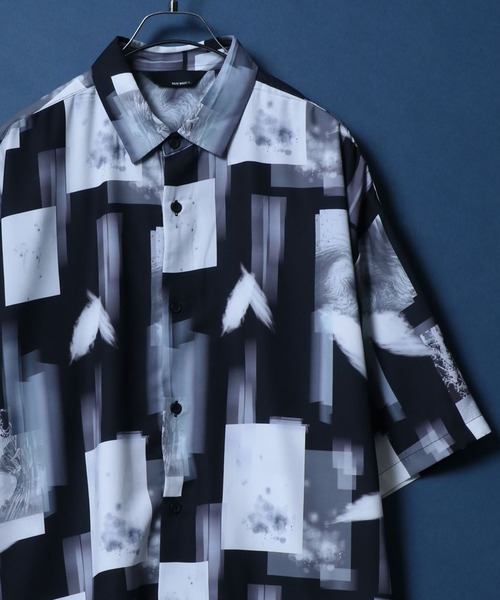 ANPAS(アンパス)の「Cool Touch Total Pattern Print Oversized Silky Shirt/接触冷感 総柄プリント オーバーサイズ シルクタッチ シャツ(シャツ/ブラウス・メンズ・ブラック系その他/グリーン系その他/ホワイト系その他2/ホワイト系その他4/ホワイト系その他5/ブラック系その他2/ブラック系その他3/ブラック系その他4/ブラック系その他5/ホワイト系その他/ホワイト系その他3/ブラック/グレー/ホワイト/ブルー系その他/ホワイト系その他6/ブラック系その他7/ブラック系その他6/ブラック系/ブラック系1/ホワイト系その他7/グレー系その他/ブルー・L/M)」の17枚目の写真