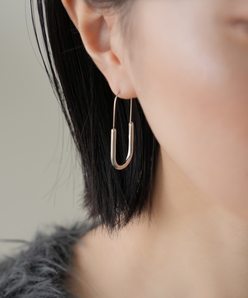 IAMUSE(アイアミューズ)の「金属アレルギー対応 スリムオーバルフープピアス S0989【IAMUSE】(ピアス(両耳用)・レディース・シルバー/ゴールド・FREE)」の10枚目の写真