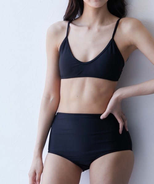 QFORON（キュフォロン）の「シアートップス付きハイウェスト水着セットアップ（水着・レディース・ブラック・LL/M/L）」の13枚目の写真