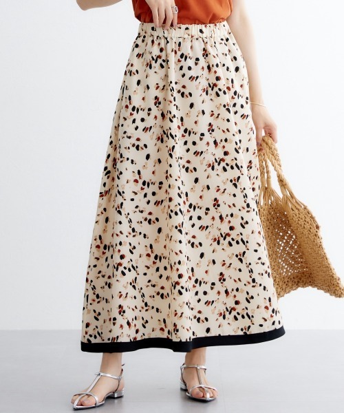miclat（ミクラ）の「大きいサイズ　レトロ柄スカート　miclat（スカート・レディース・ブラウン系/アイボリー系・L/LL/3L/4L/5L）」の9枚目の写真