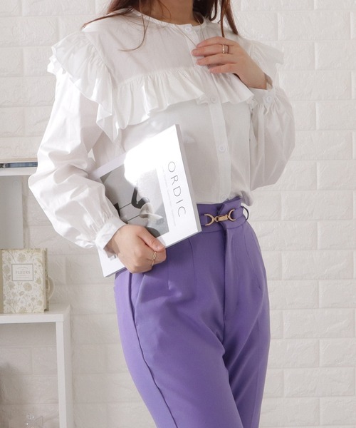 Lace Ladies（レースレディース）の「ラウンドネックフリルギャザーブラウス（シャツ/ブラウス・レディース・ネイビー/ベージュ/ホワイト/ブラック・S/FREE）」の2枚目の写真