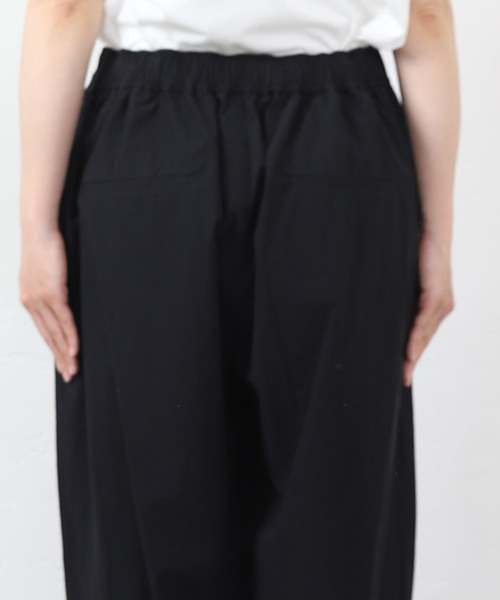 JOURNAL STANDARD LUXE（ジャーナルスタンダード　ラックス）の「タイプワッシャー タックパンツ（その他パンツ・レディース・ブラック/ピンク・MEDIUM/SMALL）」の14枚目の写真
