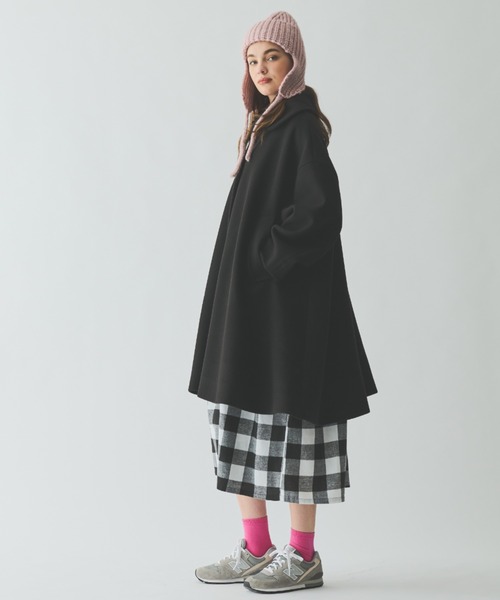 MERLOT（メルロー）の「Aライン丸襟コート（ステンカラーコート・レディース・ボルドー/ブラック・FREE）」の15枚目の写真