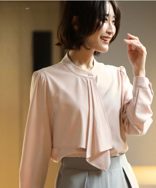 Ehre style(エーレスタイル)の「Ehrestyleオリジナル 可愛くならないきれいめボウタイブラウス長袖(シャツ/ブラウス・レディース・ブラック×ホワイト/ブラック/グレー/ベージュ/ホワイト/ピンク/ネイビー/ブルー・M/S/L)」の14枚目の写真
