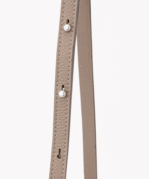 IACUCCI（イアクッチ）の「ベルタ S CERVO（ショルダーバッグ・レディース・ダークブラウン/グリーン/ライトグレー/レッド/ピンク/グレイッシュベージュ・FREE）」の14枚目の写真