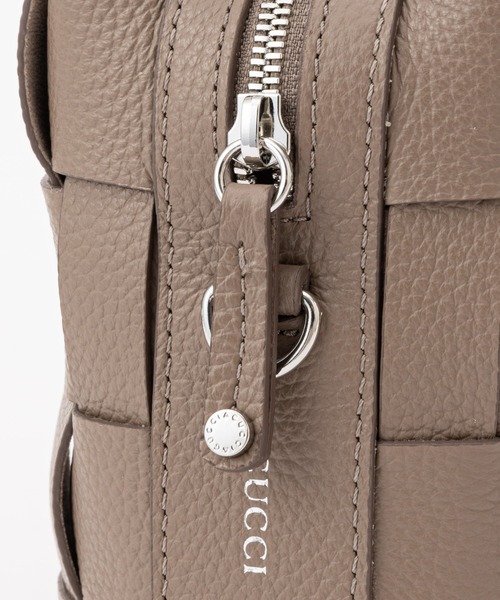 IACUCCI（イアクッチ）の「ベルタ S CERVO（ショルダーバッグ・レディース・ダークブラウン/グリーン/ライトグレー/レッド/ピンク/グレイッシュベージュ・FREE）」の15枚目の写真