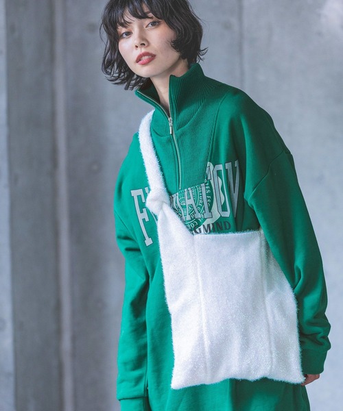 PAGEBOY(ページボーイ)の「シャイニーニットトート(トートバッグ・レディース・オフホワイト/シルバー/ブラック・FREE)」の2枚目の写真