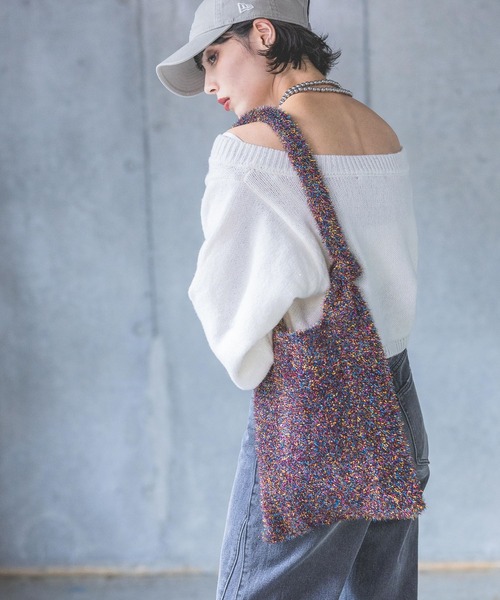 PAGEBOY(ページボーイ)の「シャイニーニットトート(トートバッグ・レディース・オフホワイト/シルバー/ブラック・FREE)」の1枚目の写真