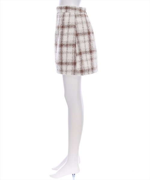 clear（クリア）の「×チェック柄ツイードミニスカート[セットアップ可能]（スカート・レディース・ホワイト×ブラック/ホワイト系その他/ブラック・SHORT/F）」の5枚目の写真