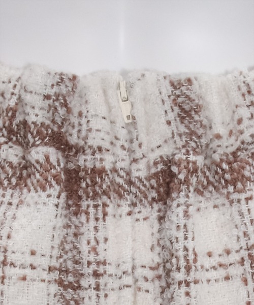 clear（クリア）の「×チェック柄ツイードミニスカート[セットアップ可能]（スカート・レディース・ホワイト×ブラック/ホワイト系その他/ブラック・SHORT/F）」の9枚目の写真