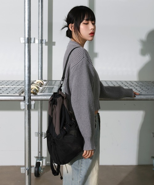 FOLLOWIN（フォロウィン）の「[UNISEX]3カラーストリングメッシュリュック（バックパック/リュック・レディース・グレー/ブラック/カーキ・ONE SIZE）」の17枚目の写真