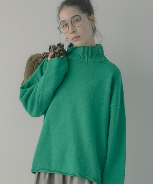 saloon（サルーン）の「SALOON(サルーン)/アソートタートルゆるニット【洗濯機洗い可】（ニット/セーター・レディース・ブラック/オフホワイト/グレー系その他/イエロー/ネイビー系/ベージュ系その他/ブラック系その他/ブルー/グリーン・FREE）」の6枚目の写真