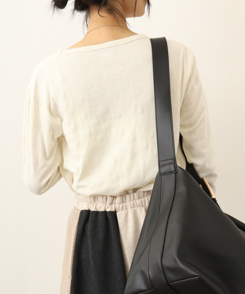 Emago(イマゴ)の「EMAGO 袖リブ切替えロングスリーブ(Tシャツ/カットソー・レディース・アイボリー/グリーン/ネイビー/杢グレー・FREE)」の11枚目の写真