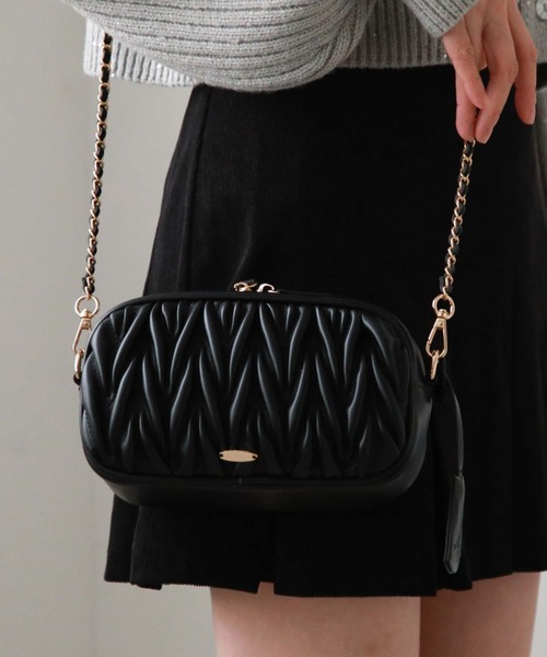 archives(アルシーヴ)の「ウェーブキルトスクエアショルダー(ショルダーバッグ・レディース・ブラック/アイボリー/グレー・FREE)」の18枚目の写真