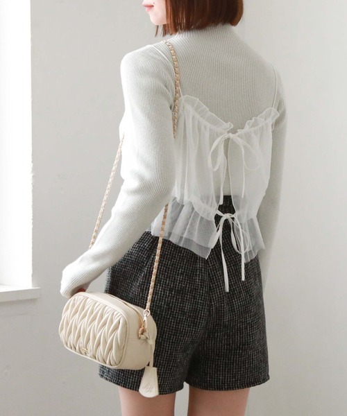 archives(アルシーヴ)の「ウェーブキルトスクエアショルダー(ショルダーバッグ・レディース・ブラック/アイボリー/グレー・FREE)」の5枚目の写真