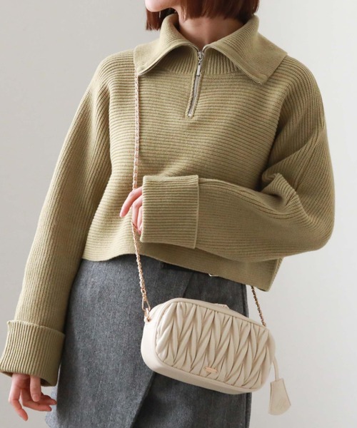 archives(アルシーヴ)の「ウェーブキルトスクエアショルダー(ショルダーバッグ・レディース・ブラック/アイボリー/グレー・FREE)」の9枚目の写真